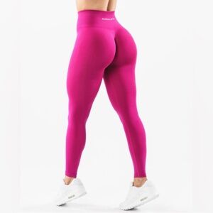 BNWT Alphalete Amplify Leggings Size S Seamless Scrunch Gym TikTok Viral
